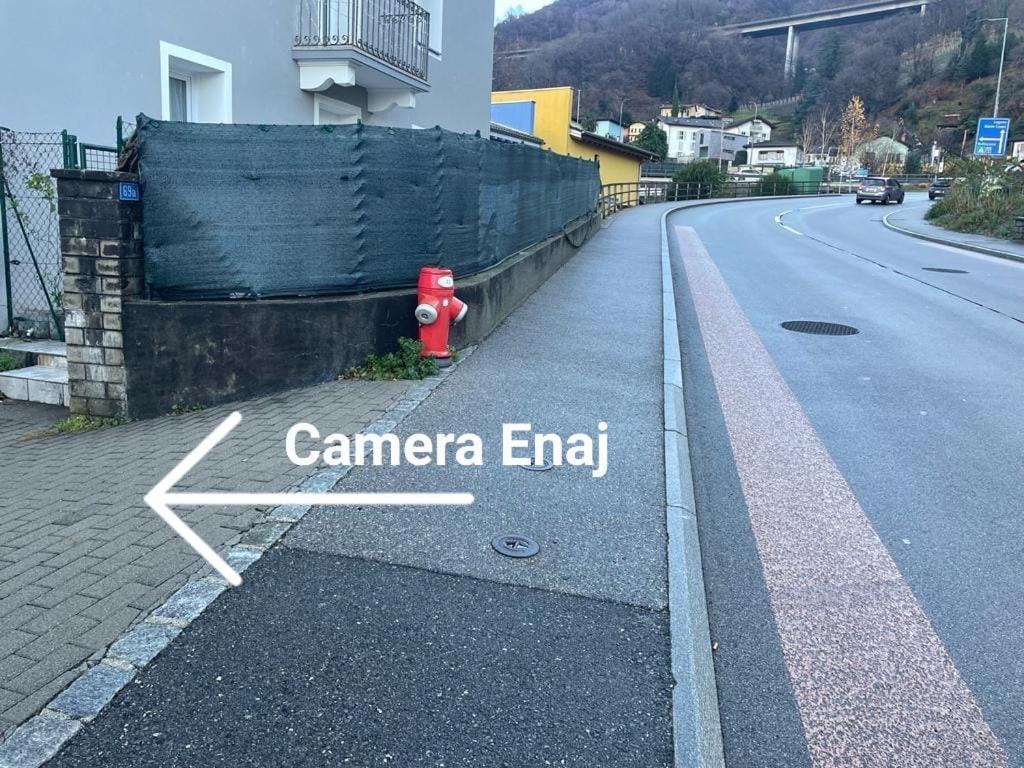 Camera Enaj Cadenazzo Exteriör bild